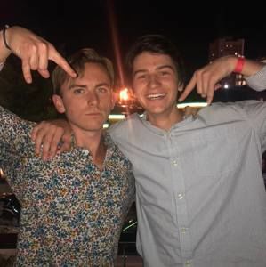 Meet your Posher, Carter